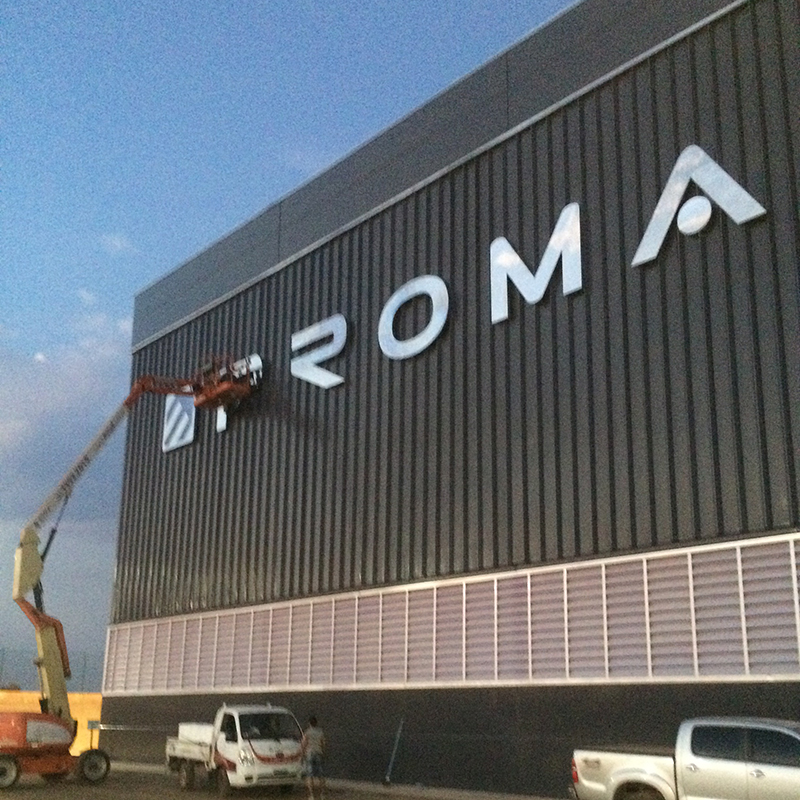 Letras Caixa em Aço Inox